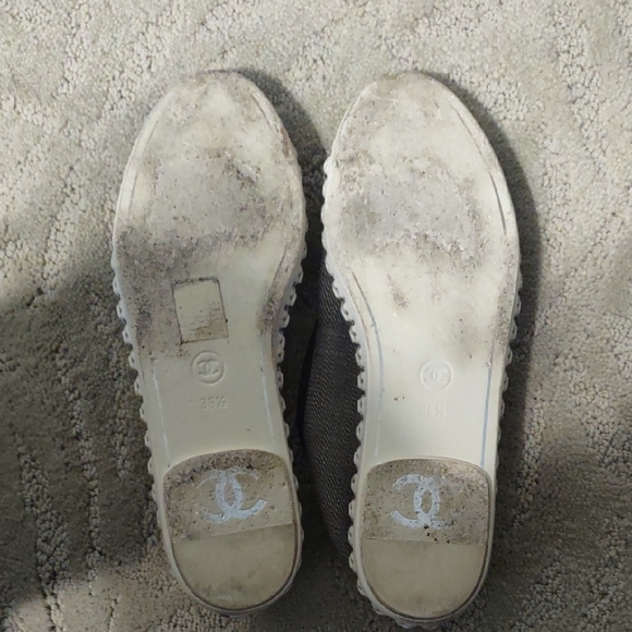 CHANEL Women's Elegant Black and Gray Espadrilles - Picture 2 of 2